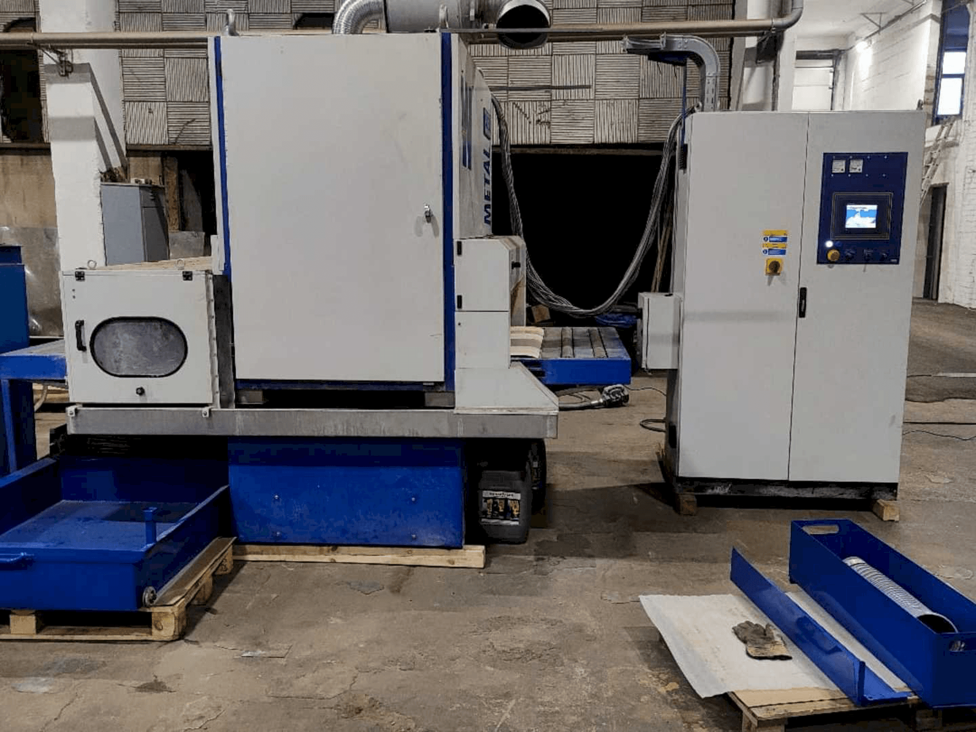 Vista lateral izquierda de la máquina Costa WD CV 1300